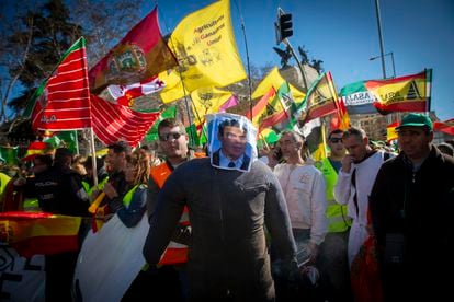 Manifestacíon de agricultores por las calles de la capital.